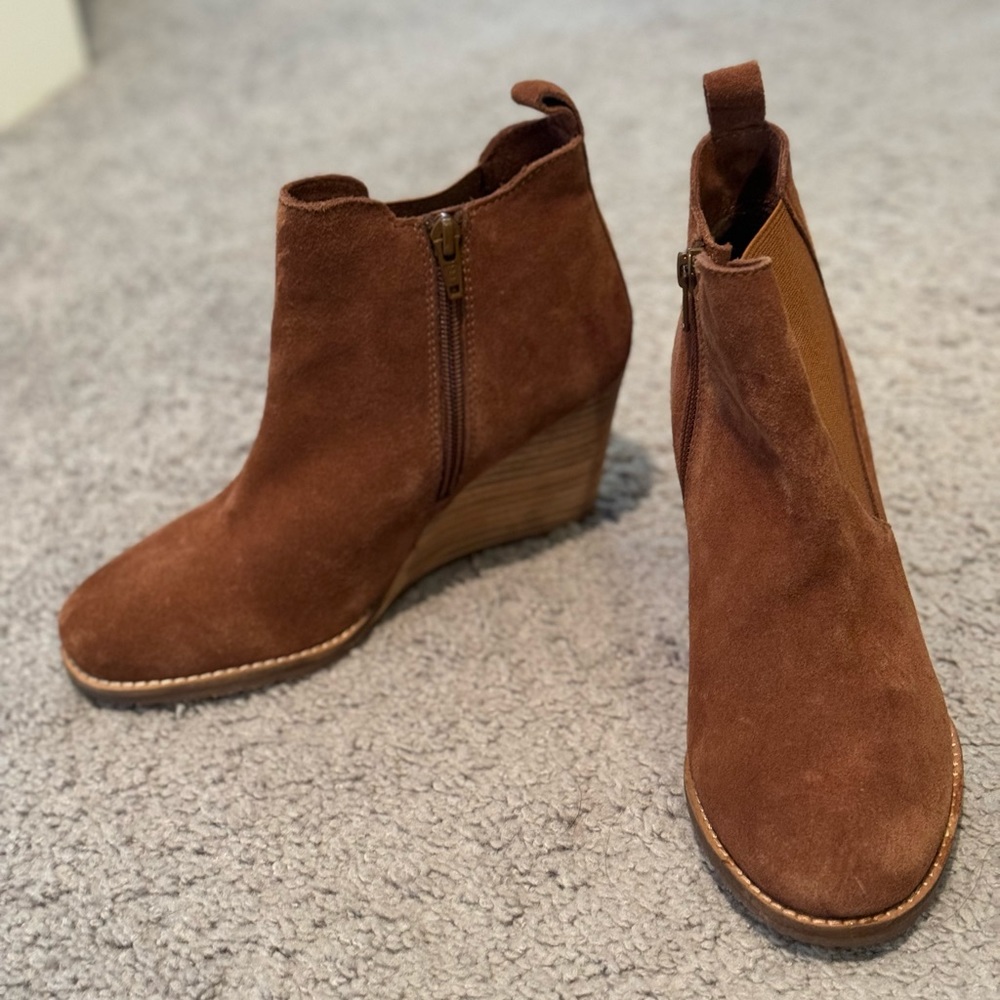 Diba brown leather boots